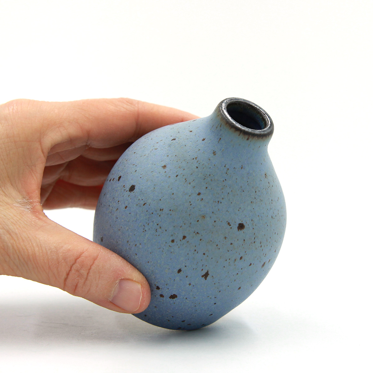 Dark Rim vase