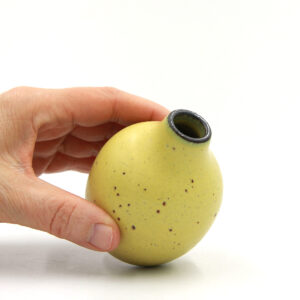 Dark Rim vase
