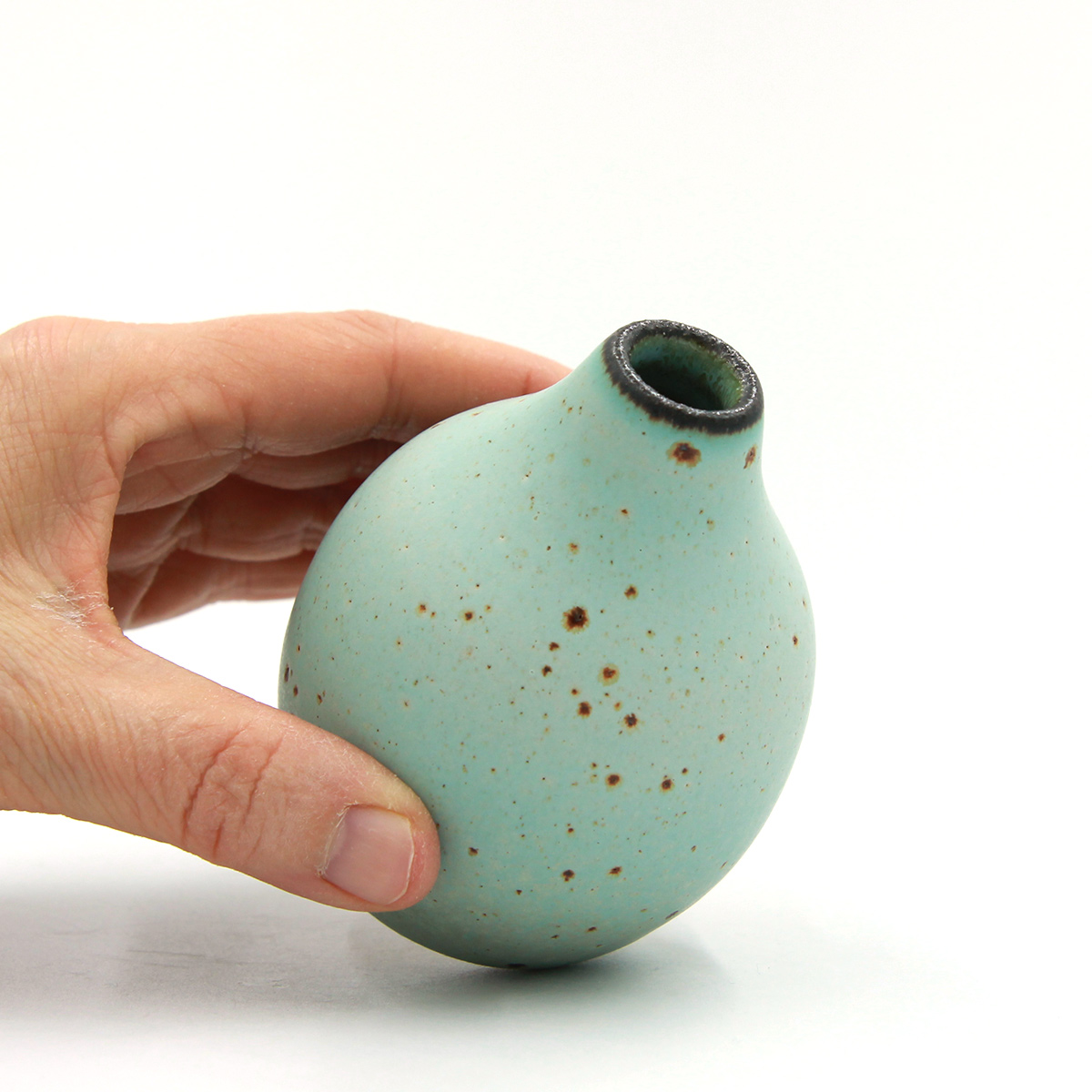 Dark Rim vase